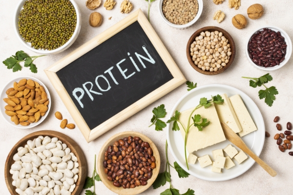 Protein Diyeti Nedir? Nasıl Uygulanır, Faydaları ve Riskleri Nelerdir?
